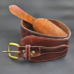 Vintage Leather Belt 35in